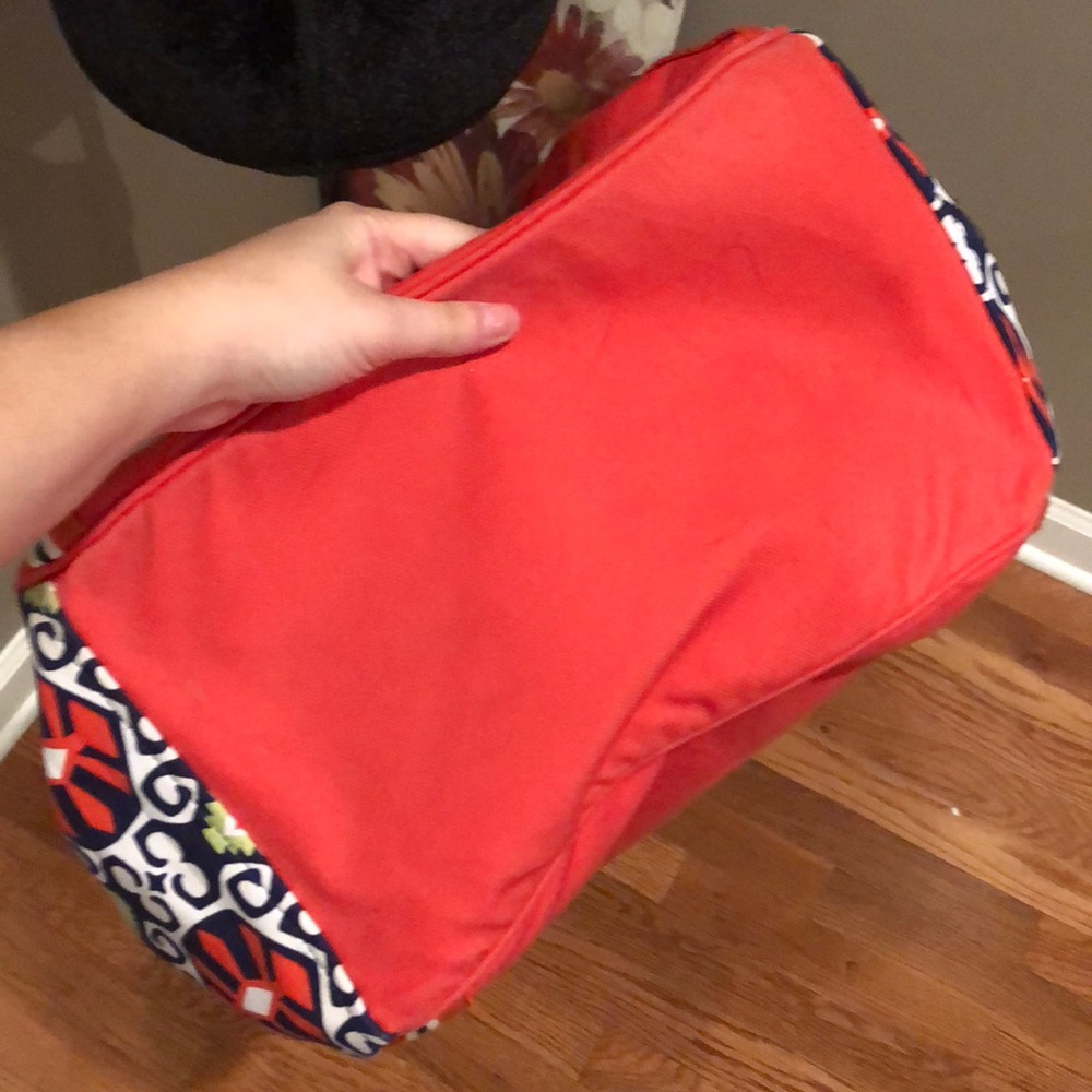 Large Vera Bradley tote! - Picture 4 of 5